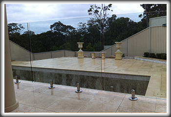 glass pool fencing